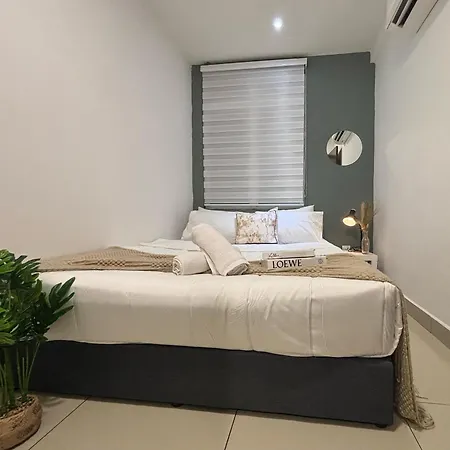 Ipoh Town Majestic Suites By Iwh Suites Exterior photo