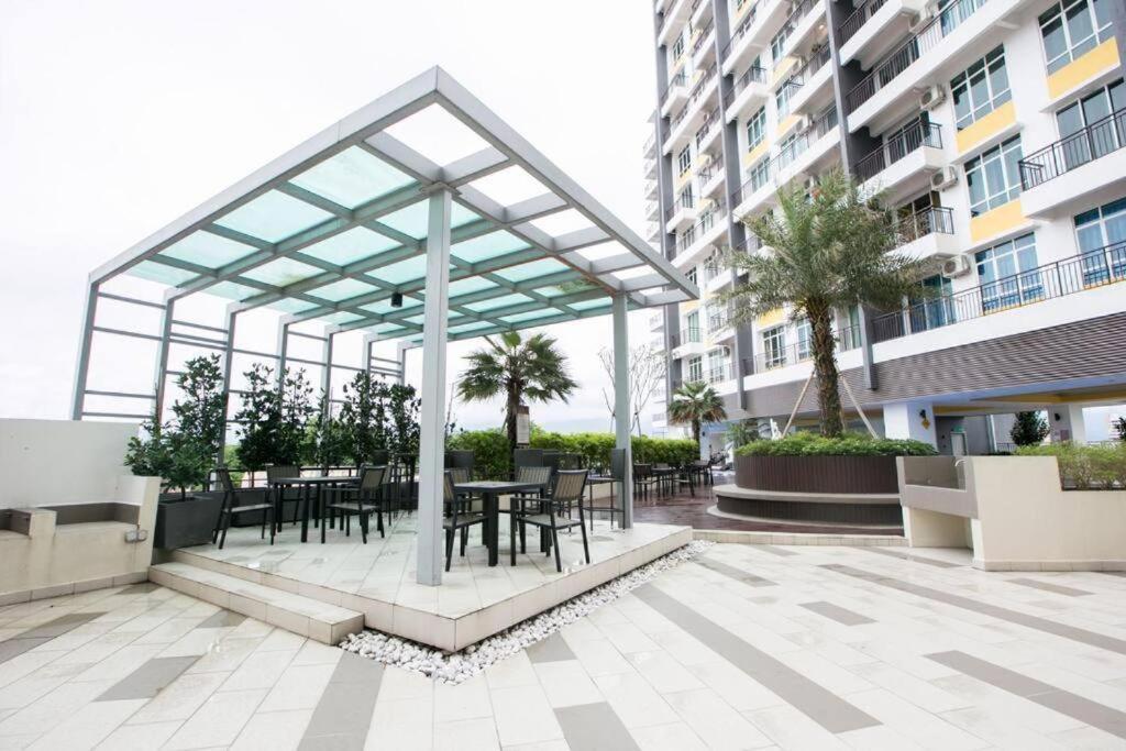 Town Majestic By Iwh Apartment *