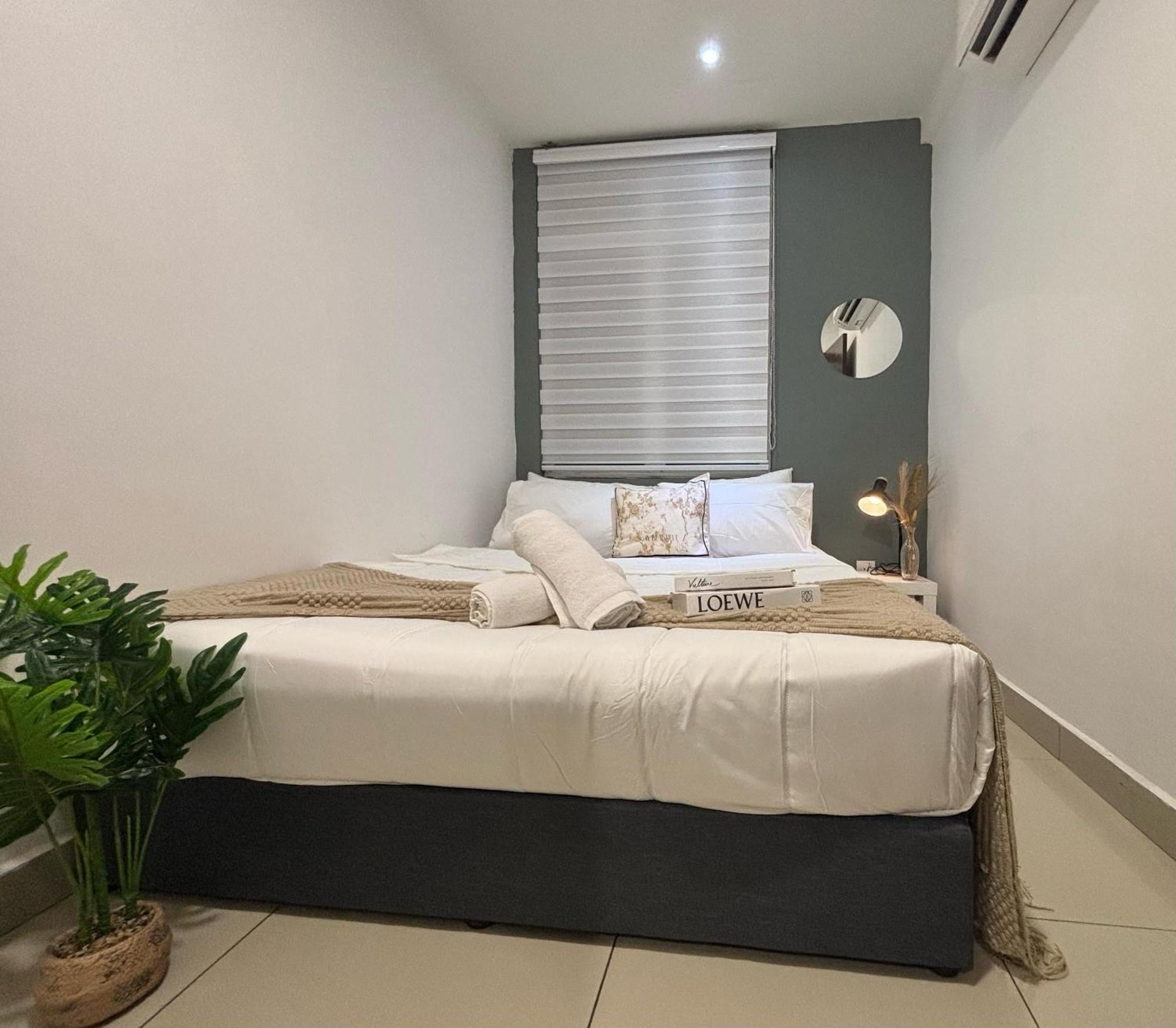 Town Majestic By Iwh Apartment *